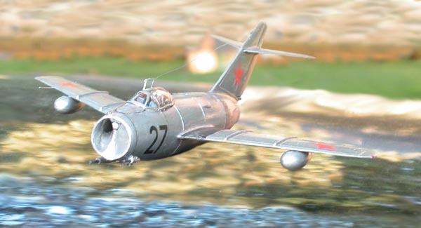 Randy Asplund Mig 15 1/72 scale model